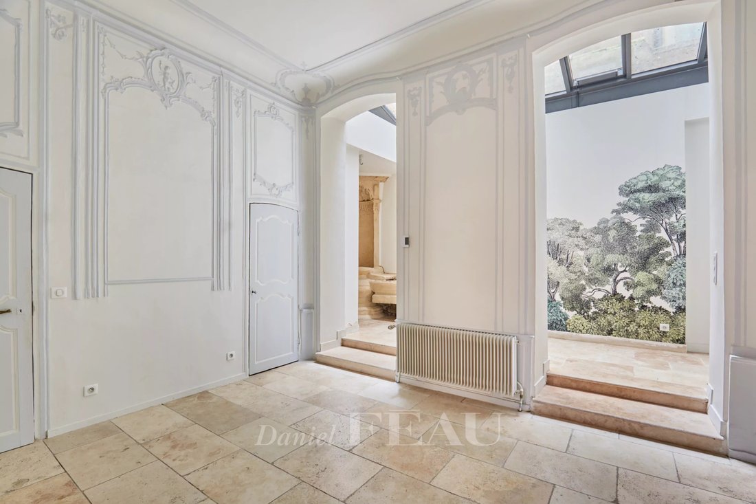Apartment in Comtale-Cente-Cours Mirabeau, Aix-en-Provence, France 4 - 17248195