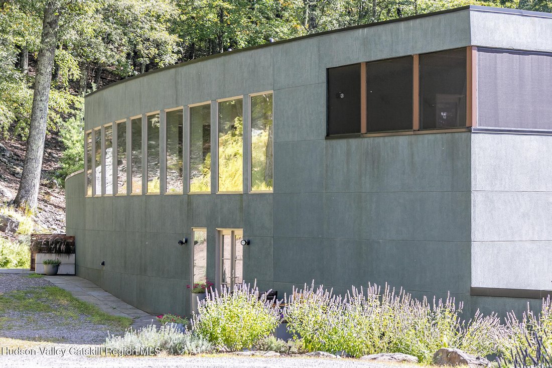House in Woodstock, New York, United States 5 - 17253712
