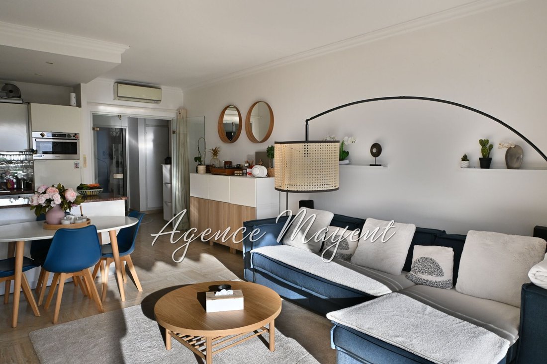 Apartment in La Source, Cannes, France 4 - 17247729