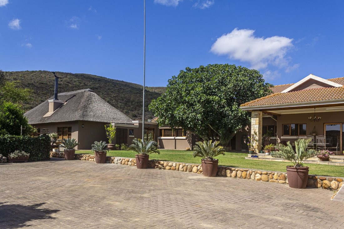 Farm Ranch in Johannesburg, Gauteng, South Africa 4 - 17253360