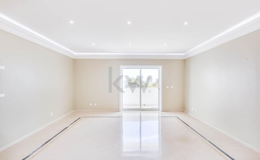Apartment in Cascais e Estoril, Lisbon, Portugal 1