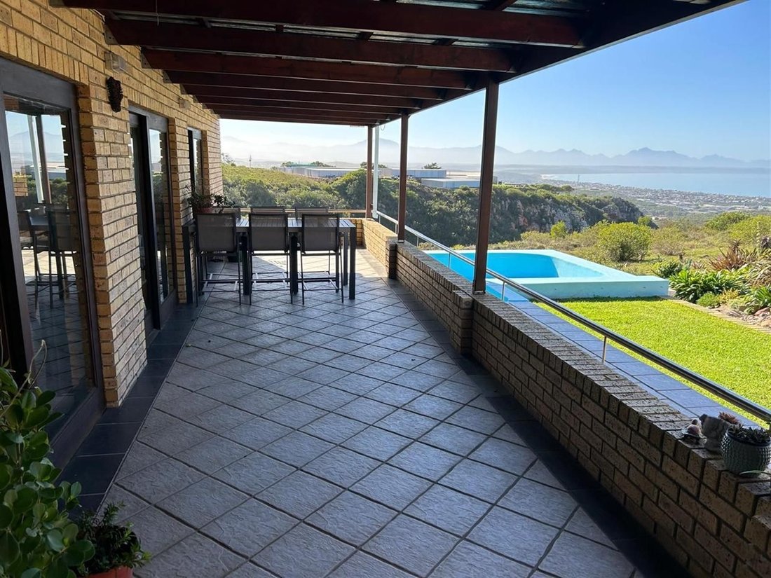 House in Vyf Brakke Fonteinen, Western Cape, South Africa 3 - 17253539