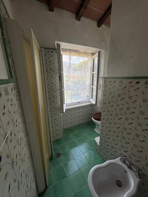 House in Pietrasanta, Tuscany, Italy 2 - 17254128