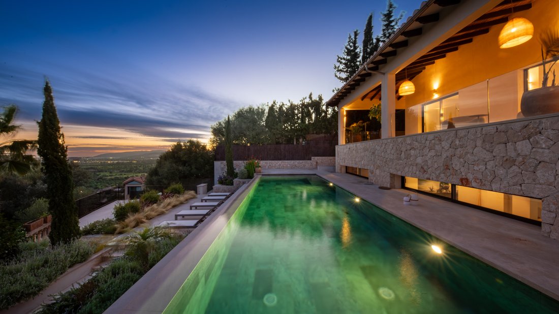 Villa in Bunyola, Balearic Islands, Spain 1 - 17136437