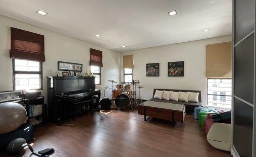 House in Mandaluyong, Metro Manila, Philippines 1