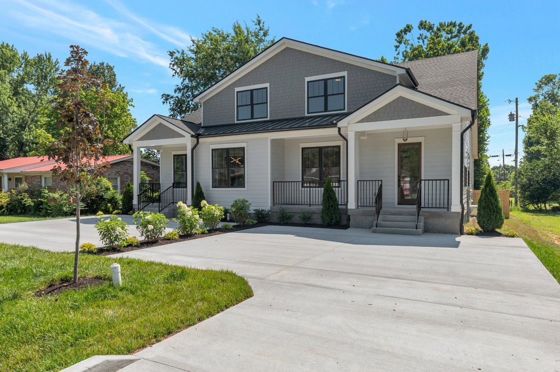 Co Op in Franklin, Tennessee, United States 2 - 17257485