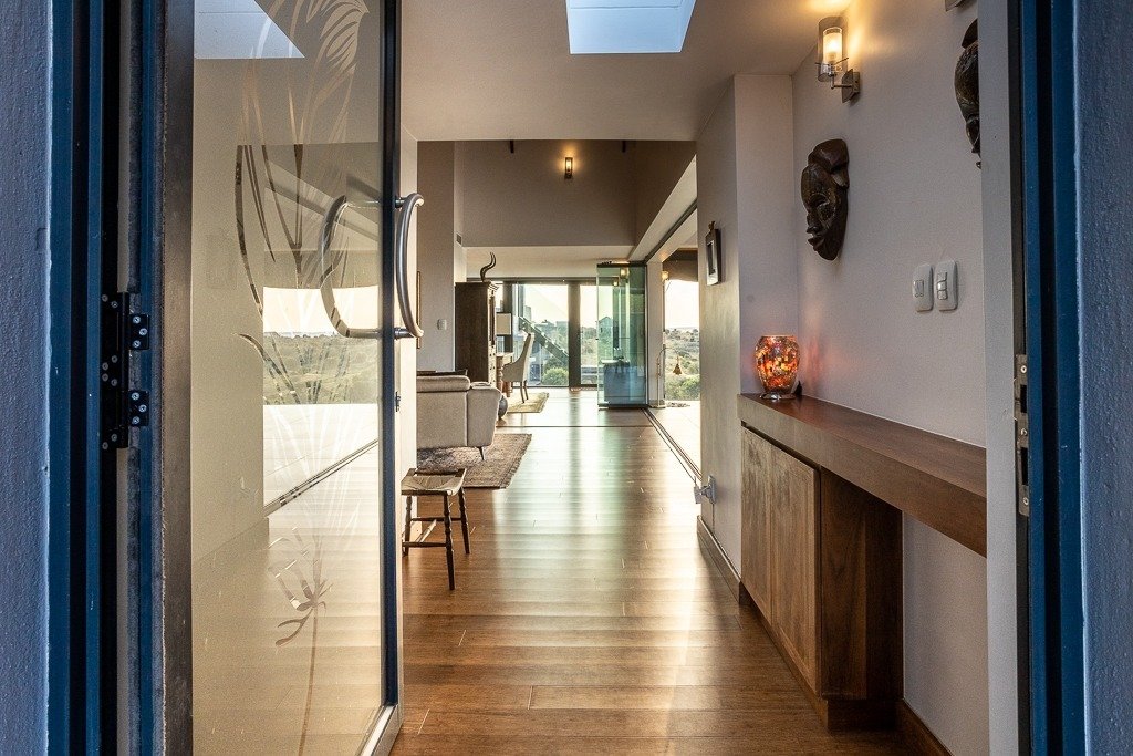House in Mooikloof Glen, Gauteng, South Africa 5 - 17252823