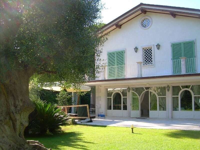 Villa in Roma Imperiale, Forte dei Marmi, Tuscany 1 - 17254220