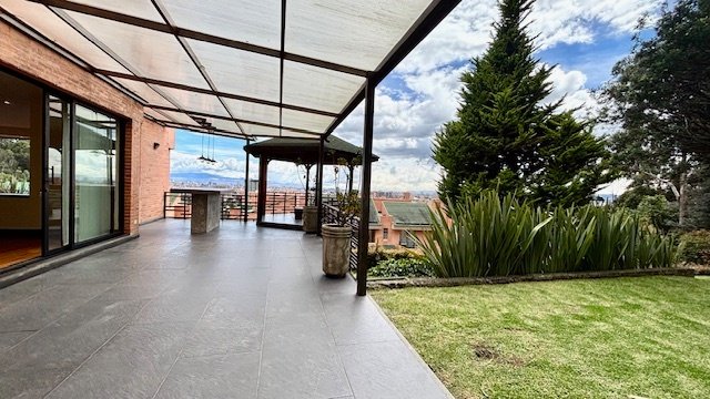 Condo in Bogota, Bogotá, Colombia 4 - 17249856