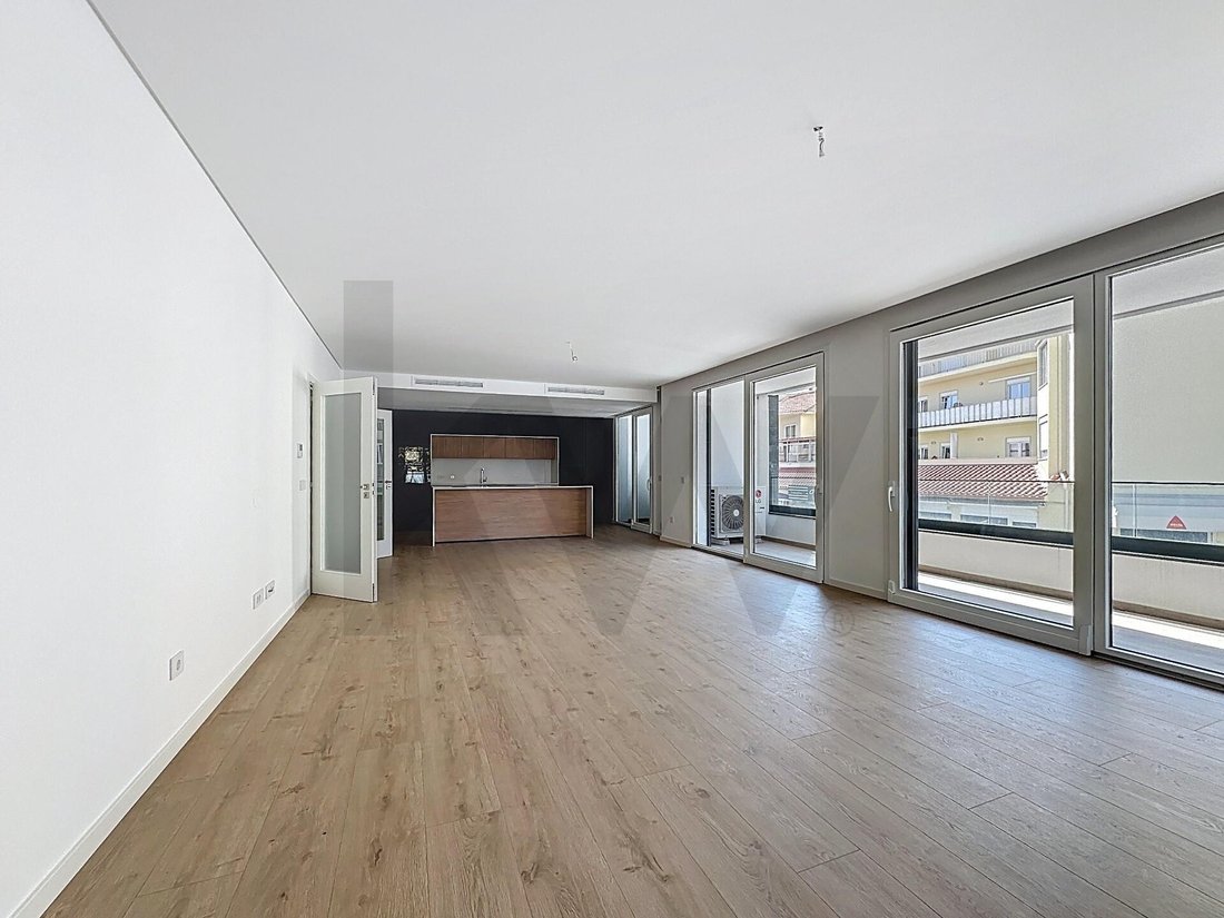 Apartment in Parede, Lisbon, Portugal 2 - 17252407