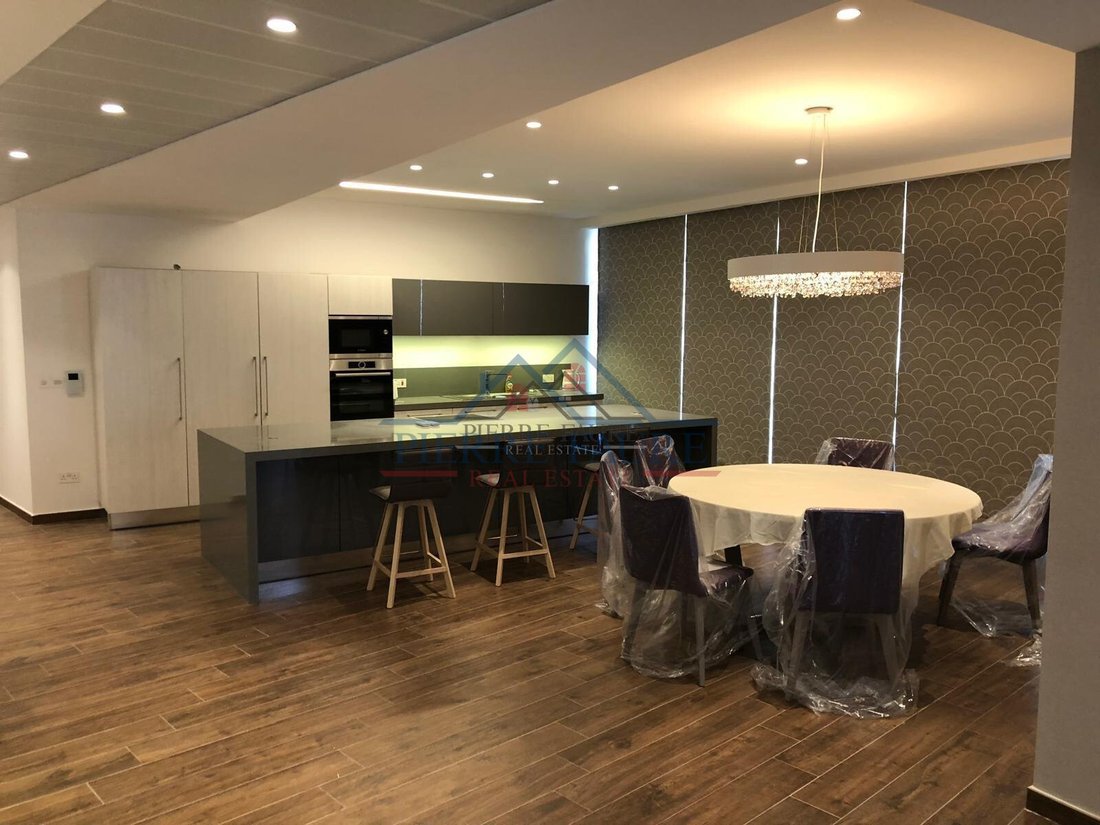 Apartment in Saint Julian's, Malta 2 - 17246839