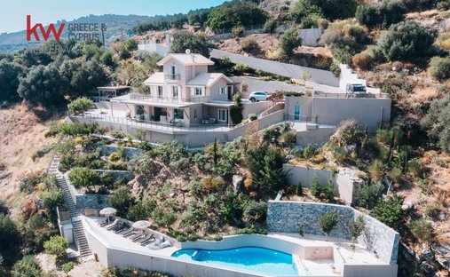 House in Community of Rodia, Gazi, Greece 1