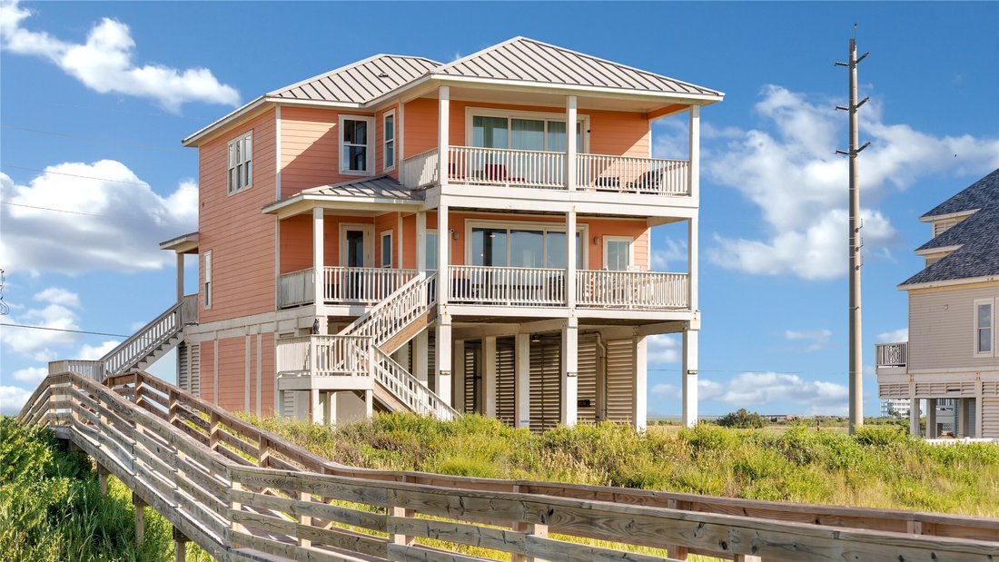 House in Galveston, Texas, United States 1 - 17250175