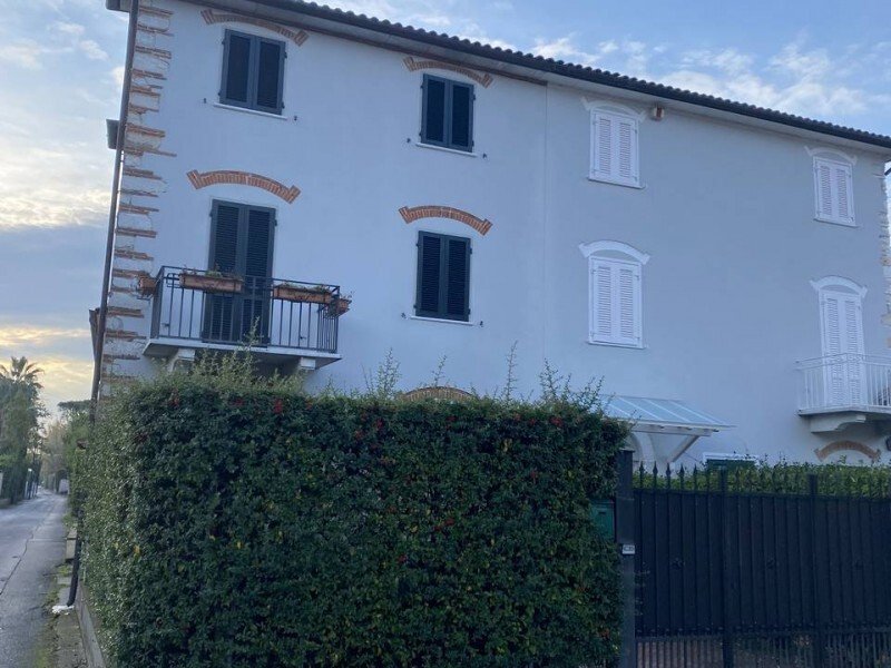 House in Center, Forte dei Marmi, Tuscany 1 - 17255089