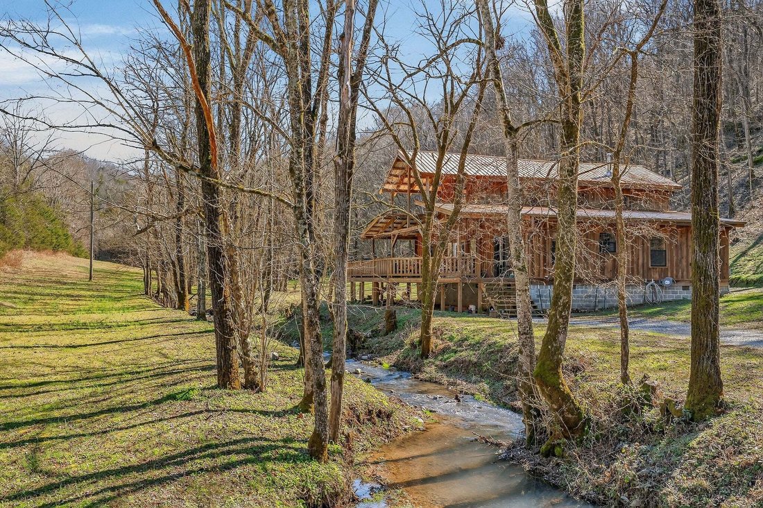 House in Alexandria, Tennessee, United States 3 - 17250525