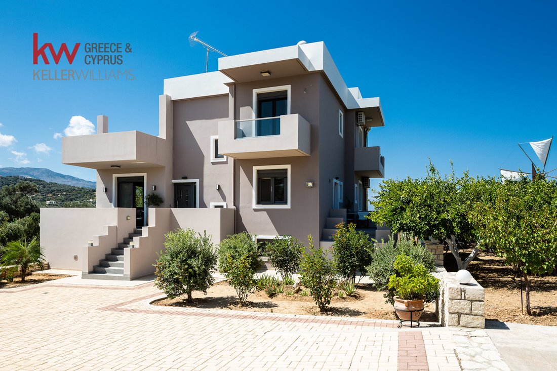 House in Crete, Greece 1 - 17249768
