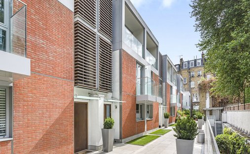 Townhouse in Fitzrovia, Camden, England 1