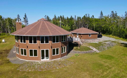 House in Saint Peters, Nova Scotia, Canada 1
