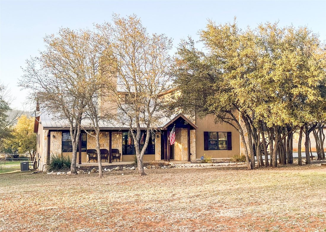 House in Concan, Texas, United States 1 - 17249578