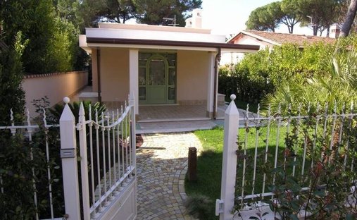 Villa en Vittoria Apuana, Forte dei Marmi, Toscana 1