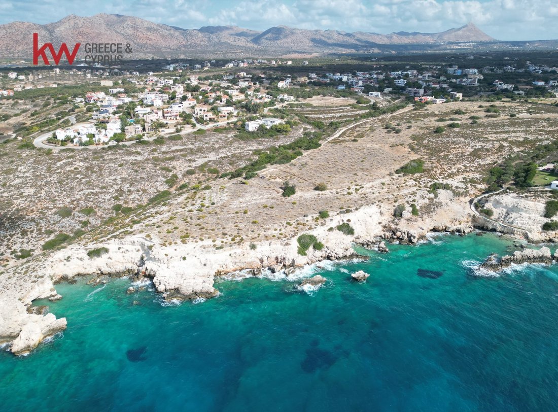 Land in Crete, Greece 1 - 17250394