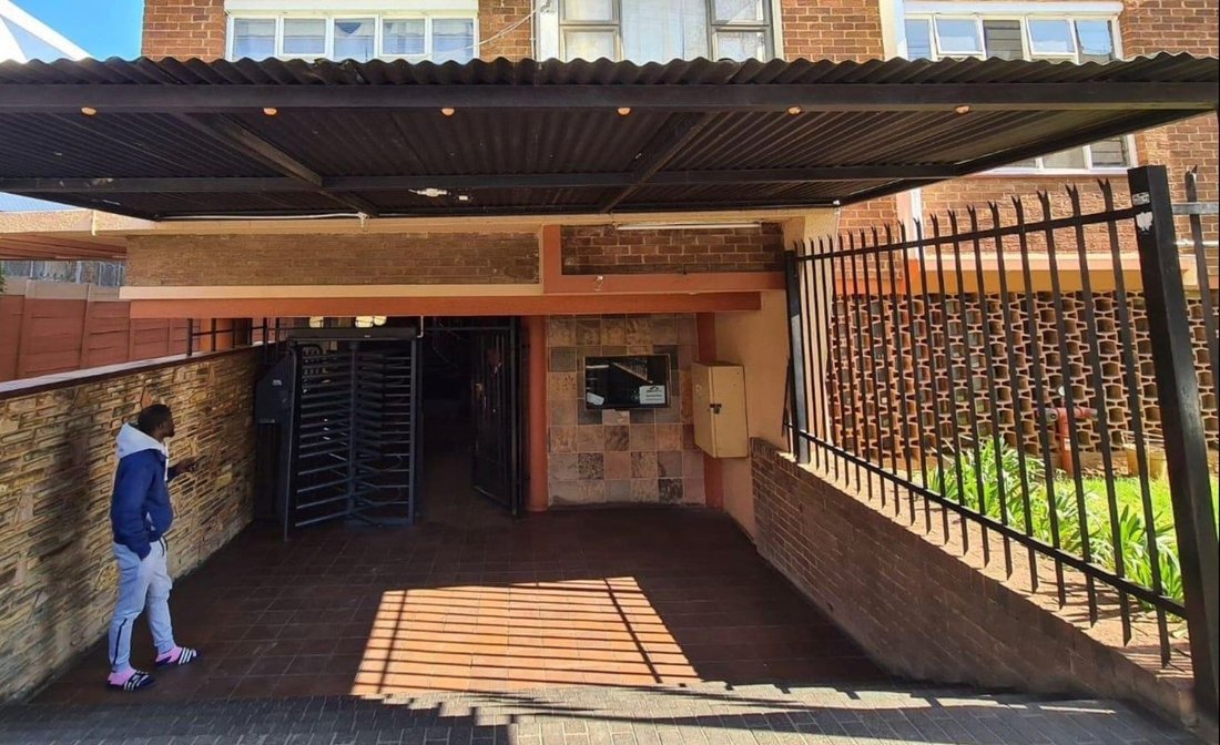 Apartment in Pretoria Central, Gauteng, South Africa 2 - 17252768