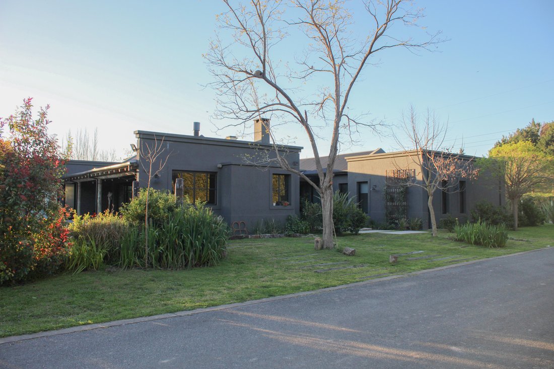 House in Bella Vista, Buenos Aires Province, Argentina 1 - 17250989