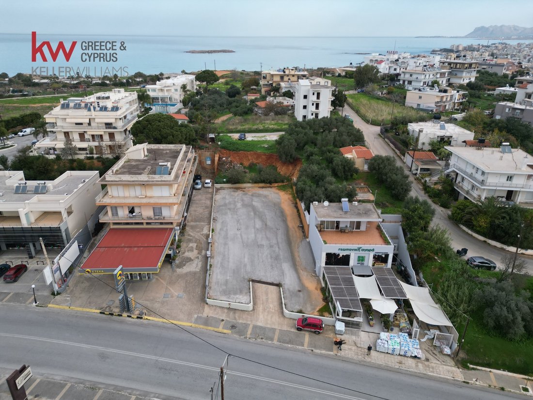 Land in Crete, Greece 4 - 17248719