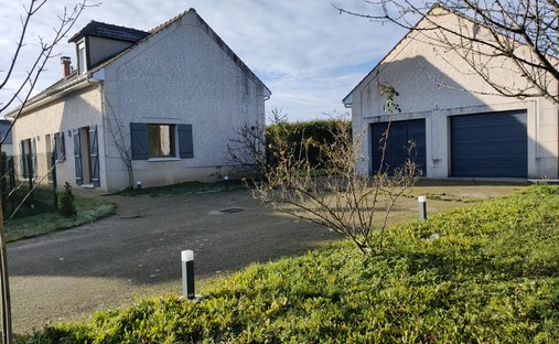 House in Coteau Sud, Chevreuse, France 1