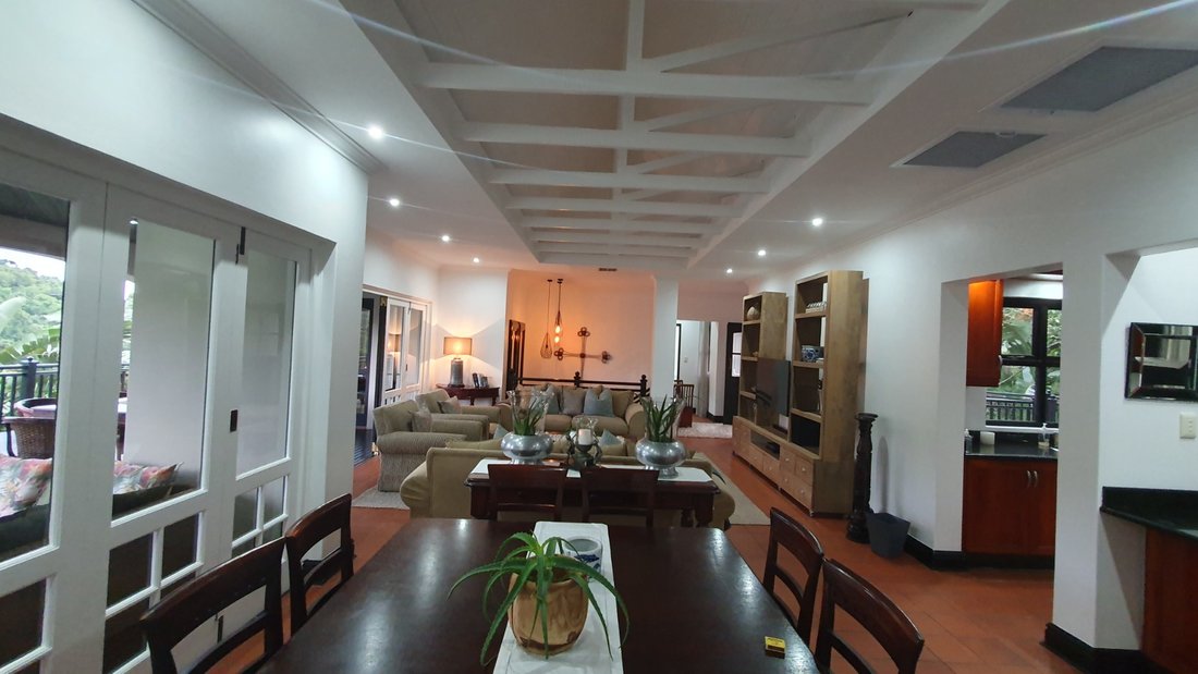 House in Zimbali Estate, KwaZulu-Natal, South Africa 5 - 17252844