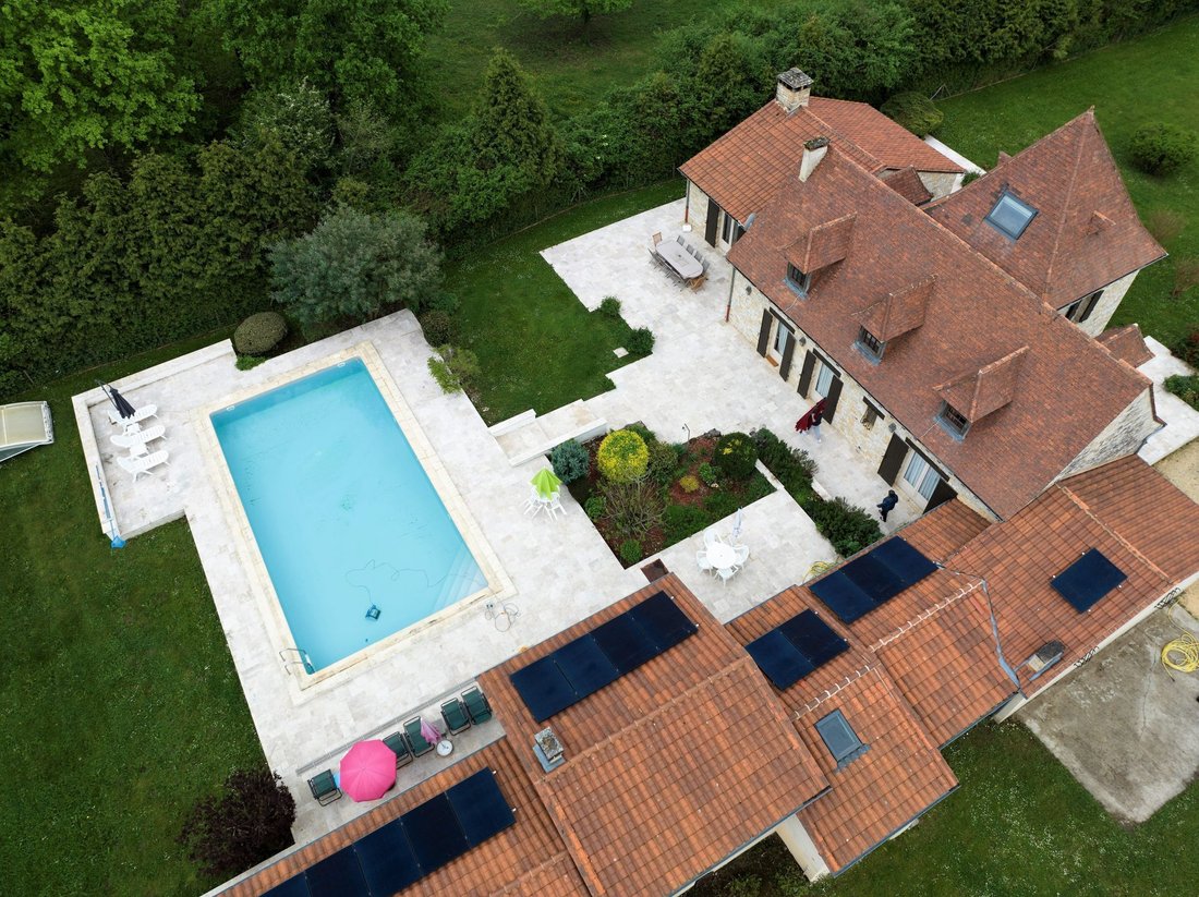 House in Monplaisant, Nouvelle-Aquitaine, France 2 - 17256680