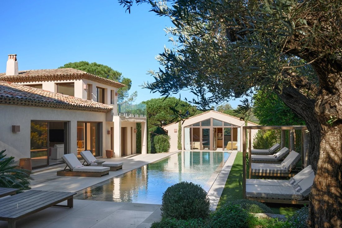 Villa in Ramatuelle, Provence-Alpes-Côte d'Azur, France 3 - 17139776