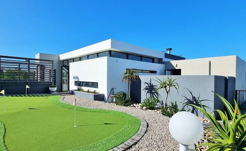 House in Dana Bay, Western Cape, South Africa 1