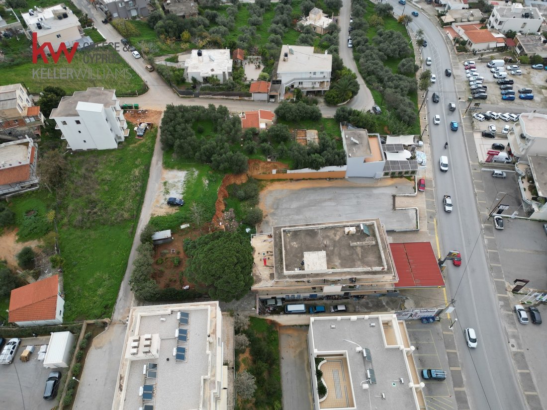 Land in Crete, Greece 3 - 17248719