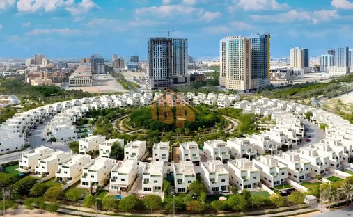 Villa in JVC / Jumeirah Village Circle, Dubai, United Arab Emirates 1