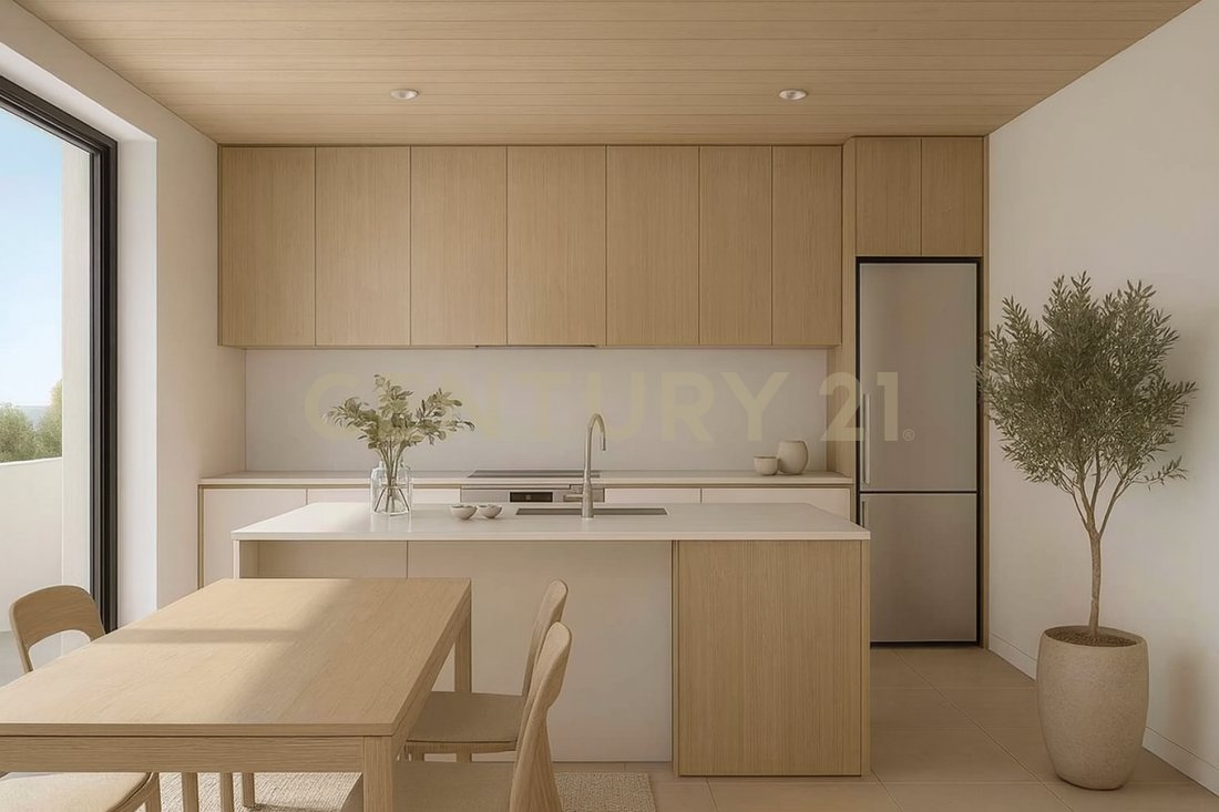 Villa in Aldo Moro Avenue, Olbia, Italy 3 - 16915090