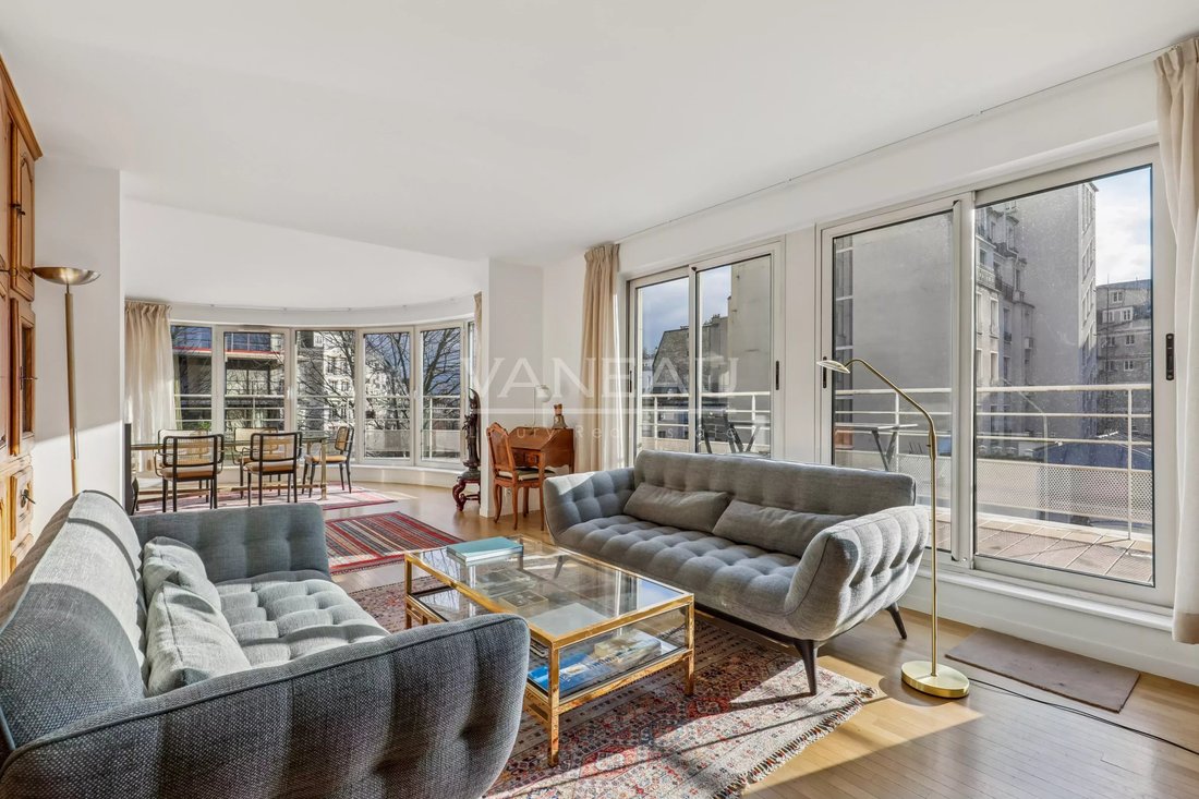 Apartment in Bois de Boulogne, Paris 16e Arrondissement, Paris 2 - 17248168