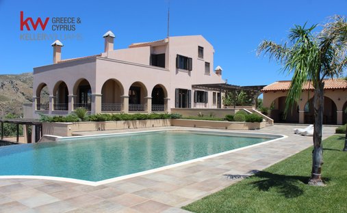 House in Kantanos-Selinon, Greece 1