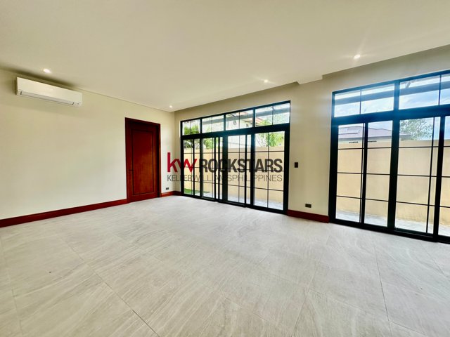House in Las Piñas, Metro Manila, Philippines 5 - 17251691