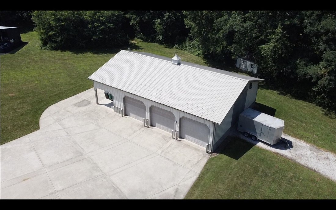 House in Crown Point, Indiana, United States 4 - 17254836