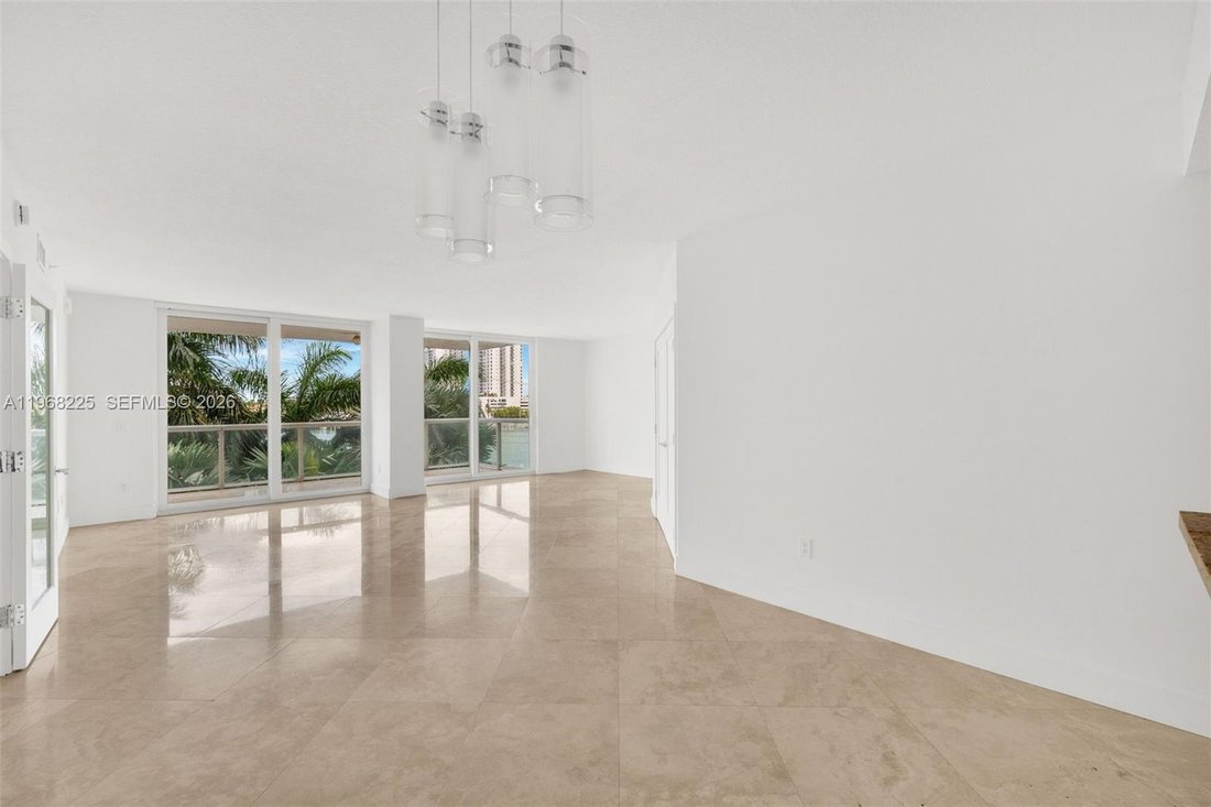 Condo in Miami Beach, Florida, United States 3 - 17257020