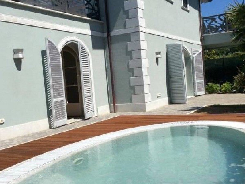 Villa in Center, Forte dei Marmi, Tuscany 1 - 17255038