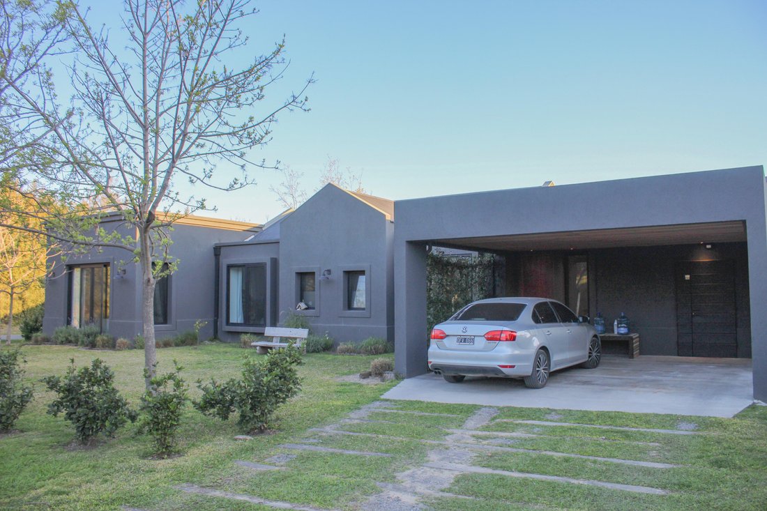 House in Bella Vista, Buenos Aires Province, Argentina 3 - 17250989