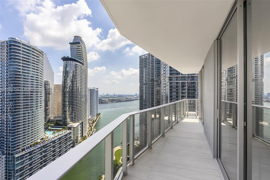 Condo in Miami, Florida, United States 5 - 17257793
