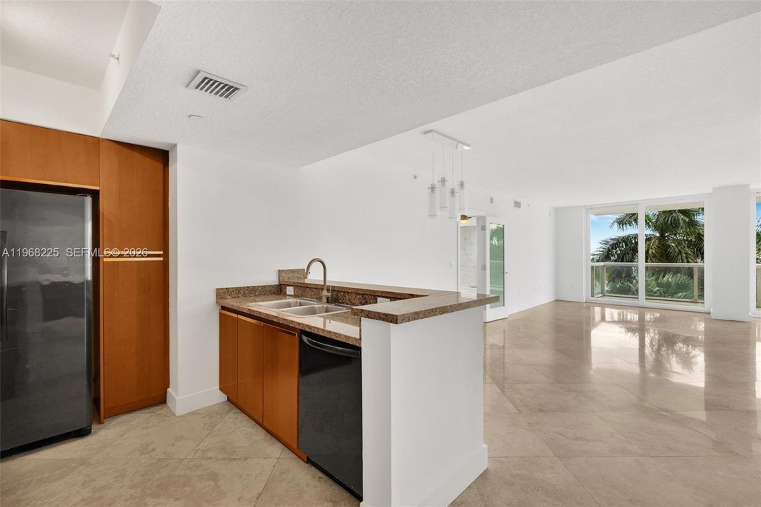 Condo in Miami Beach, Florida, United States 5 - 17257020