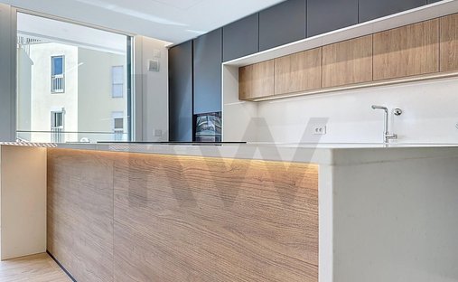 Apartment in Parede, Lisbon, Portugal 1