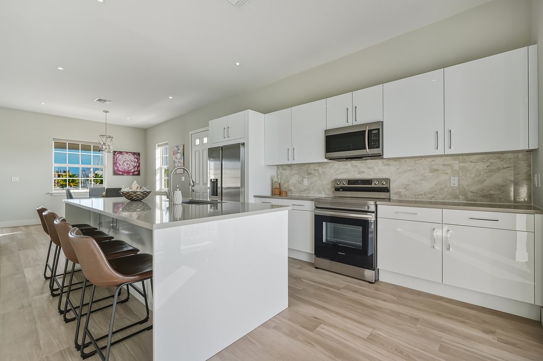 Apartment in Nassau, New Providence, The Bahamas 2 - 17247511