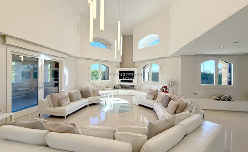 Villa a Besana in Brianza, Lombardia, Italia 1