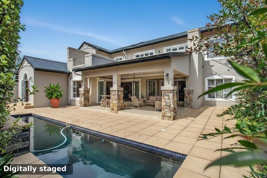House in Midrand, Gauteng, South Africa 1 - 16721162