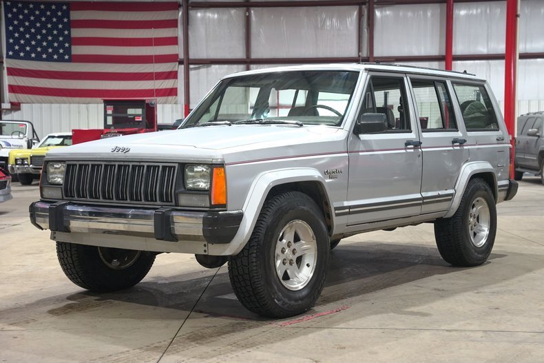Suv in Grand Rapids, United States 1 - 17256968